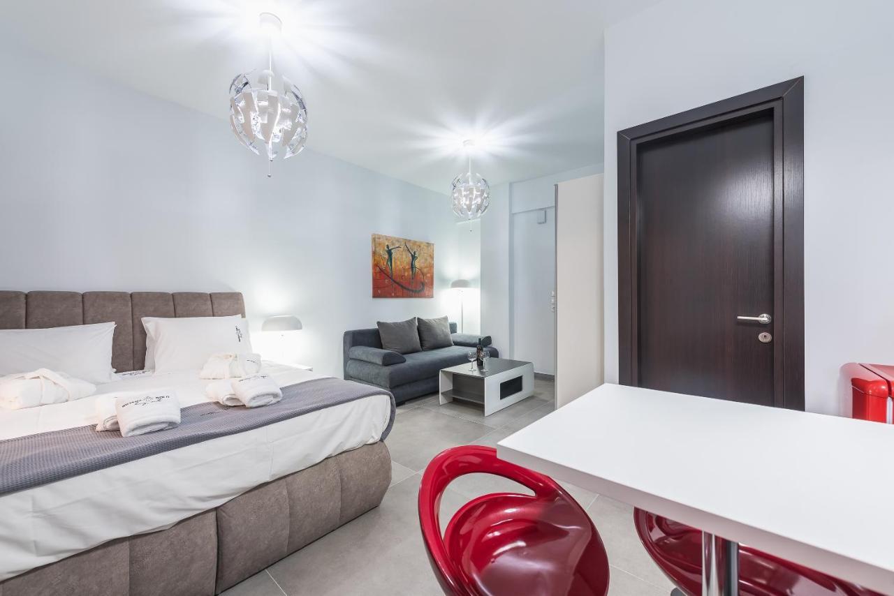 Iguana Gold Luxury Suites 1Min From Ermou Str 雅典 外观 照片